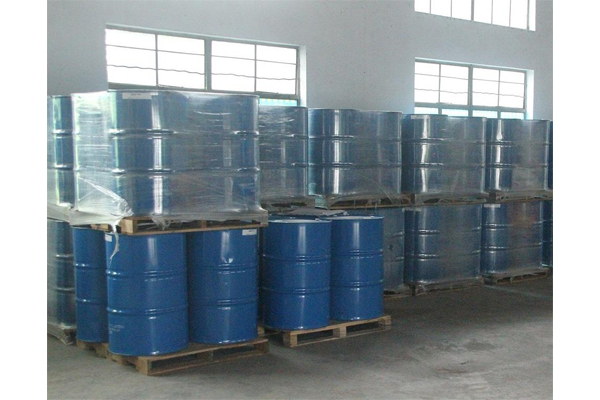 <a href='http://www.yichuanghb.com' target='_blank'>白油</a>